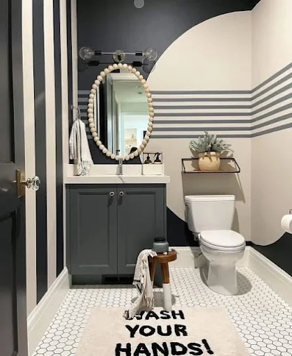 Creative Painted Bathroom